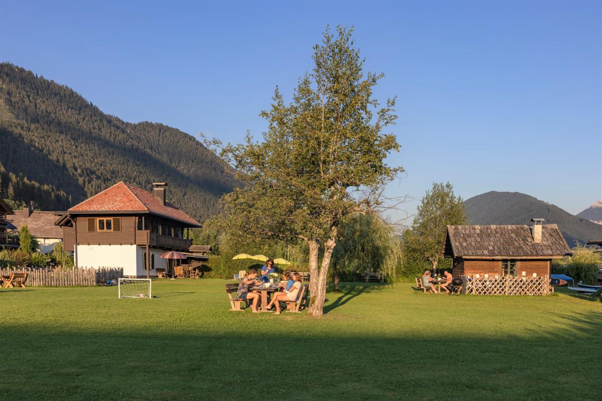 Ferienhof Hoffmann Hotel Weissensee Buitenkant foto